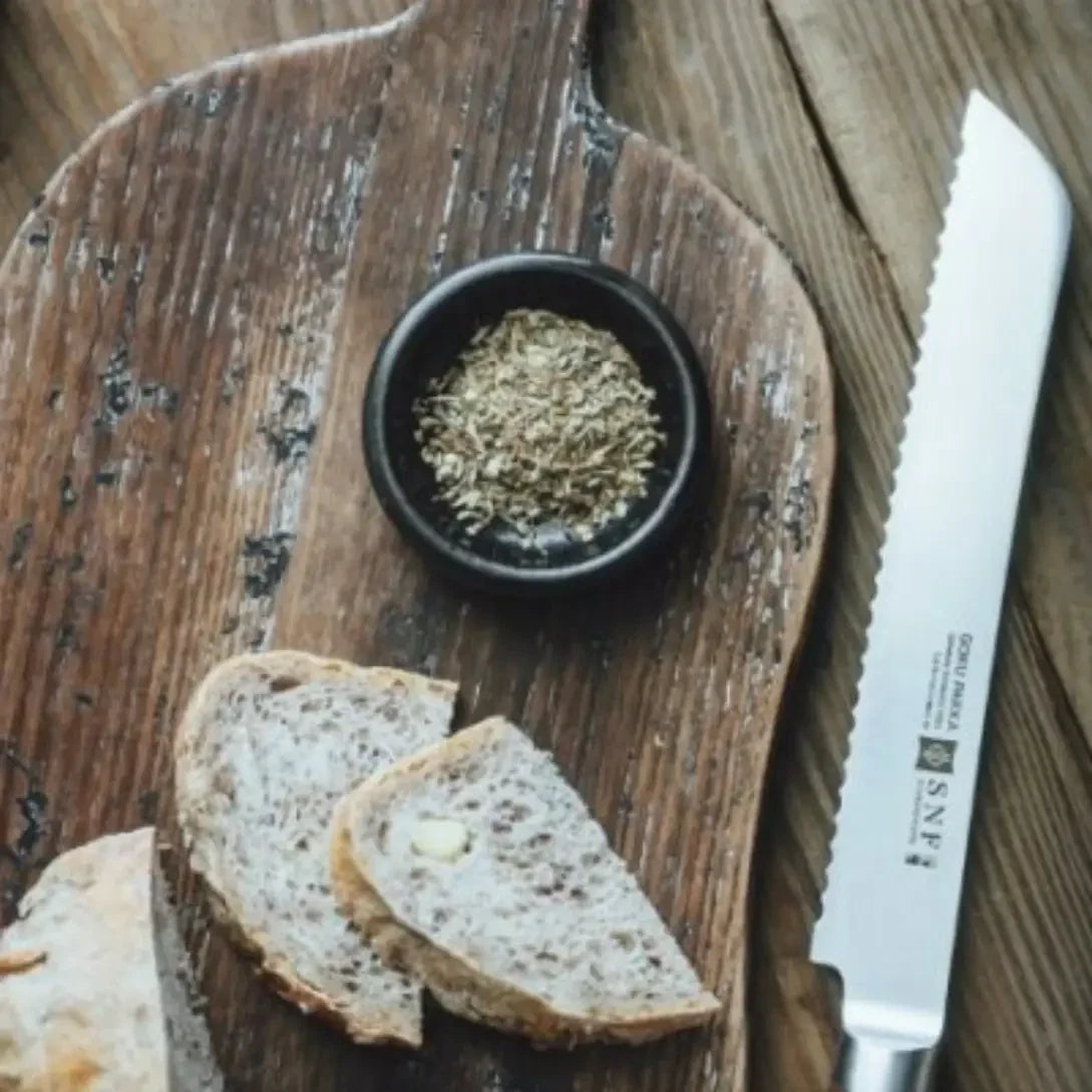 The Culinary Crescendo: Master the Art of Bread Cutting with SNF’s 8-Inch Serrated Bread Knife Marvel – Your Symphony of Precision and Style Begins Now!